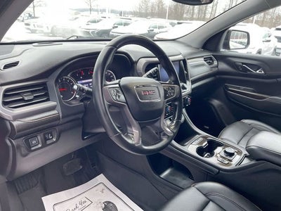 2023 GMC Acadia AT4