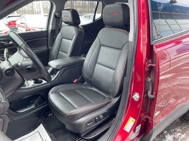 2023 GMC Acadia AT4
