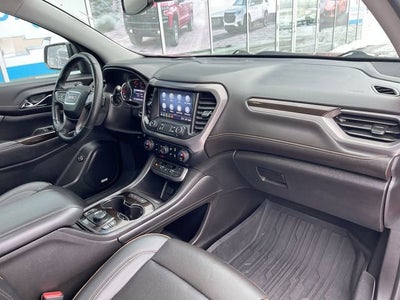 2023 GMC Acadia AT4