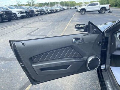 2014 Ford Mustang V6