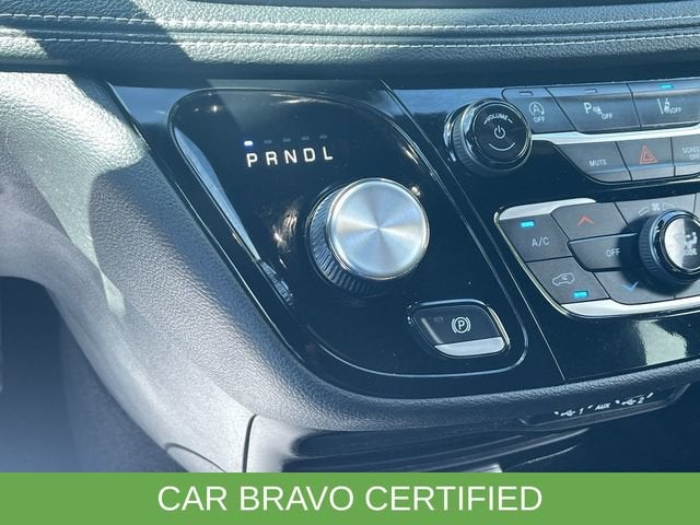 2023 Chrysler Pacifica Touring