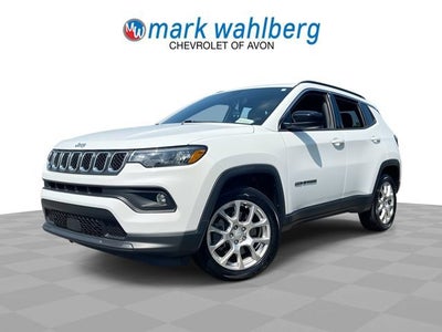 2024 Jeep Compass Latitude Lux FWD