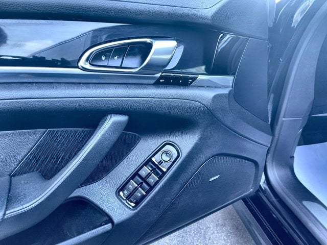 2013 Porsche Panamera 4S