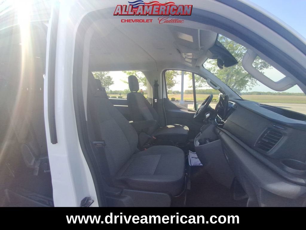 2024 Ford Transit Passenger Wagon XL
