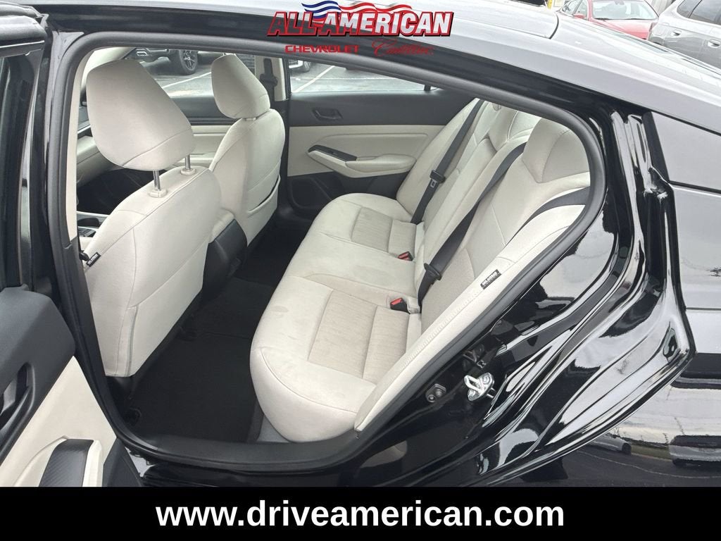 2025 Nissan Altima SV
