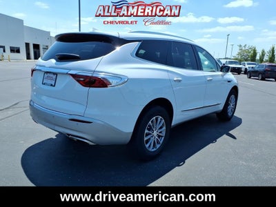 2022 Buick Enclave Essence
