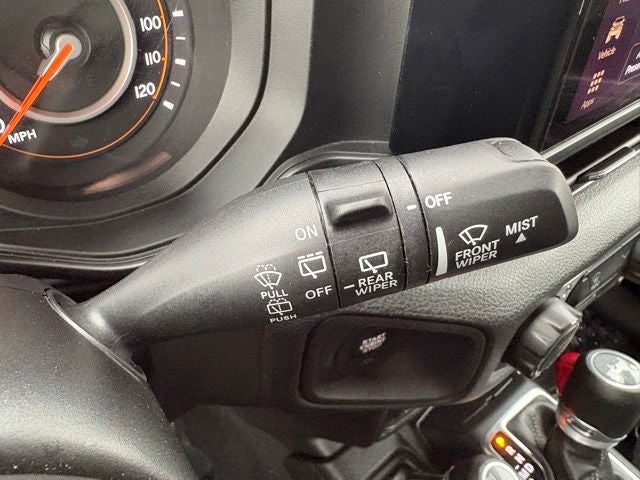 2025 Jeep Wrangler 4-Door Summit 4x4