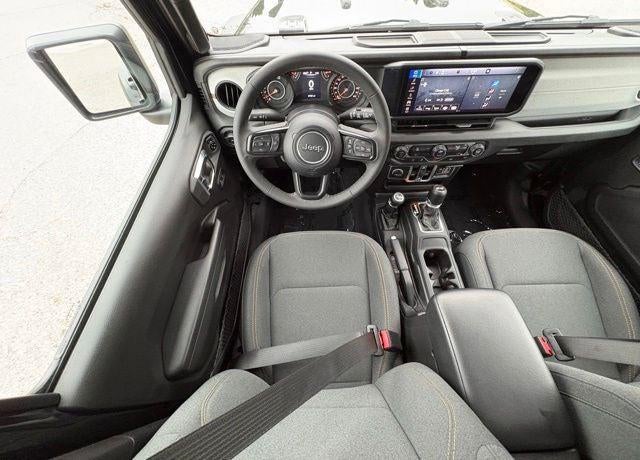 2025 Jeep Wrangler 4-Door Summit 4x4
