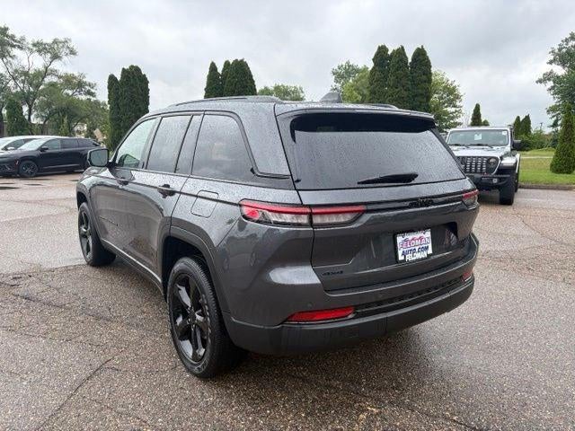 2023 Jeep Grand Cherokee Altitude 4x4