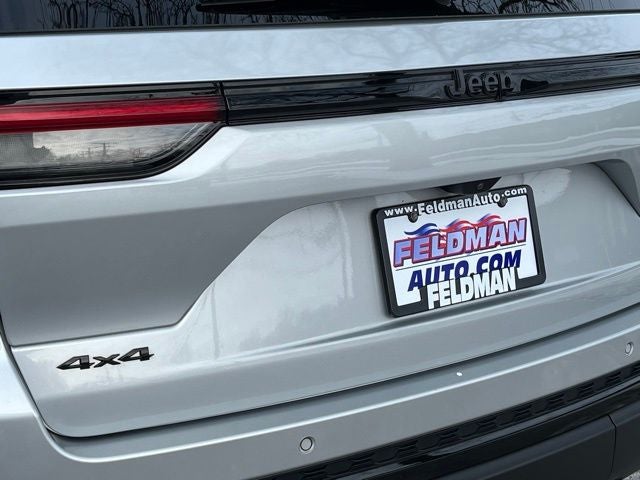 2023 Jeep Grand Cherokee Altitude 4x4