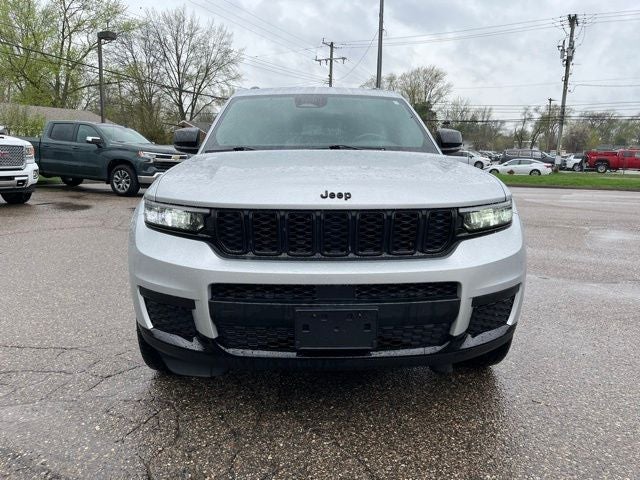 2022 Jeep Grand Cherokee L Altitude 4x4