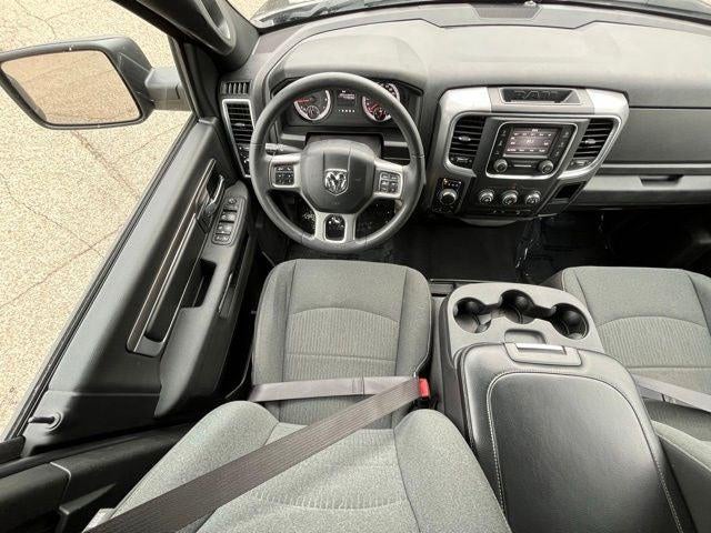2024 RAM 1500 Classic Warlock Crew Cab 4x4 5'7' Box