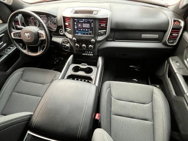2022 RAM 1500 Big Horn Crew Cab 4x4 5'7' Box