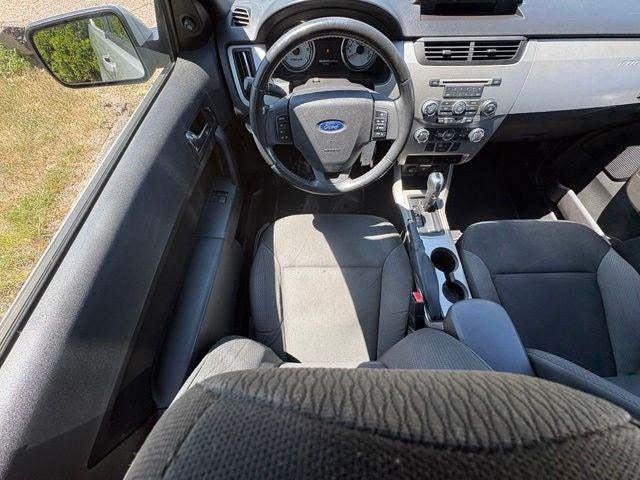 2009 Ford Focus SES