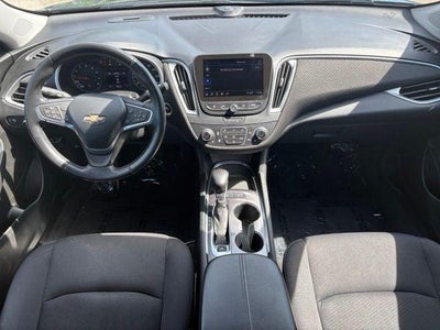 2022 Chevrolet Malibu FWD LT
