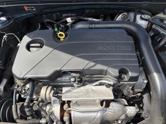 2022 Chevrolet Malibu FWD LT