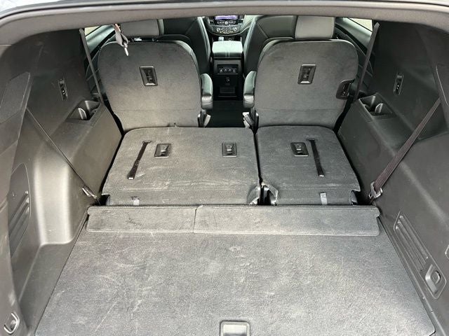 2024 Chevrolet Traverse Limited FWD LT Leather
