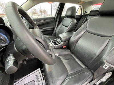 2023 Chrysler 300 Touring-L AWD