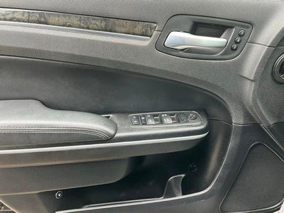 2023 Chrysler 300 Touring-L AWD