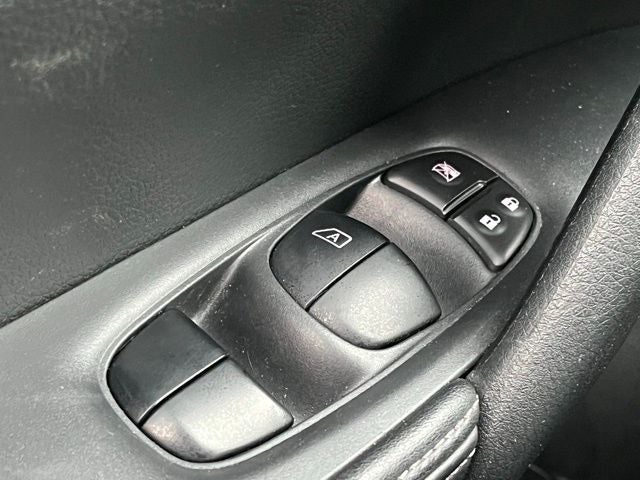 2020 Nissan Rogue S FWD