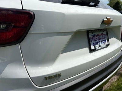 2025 Chevrolet Trax FWD LT