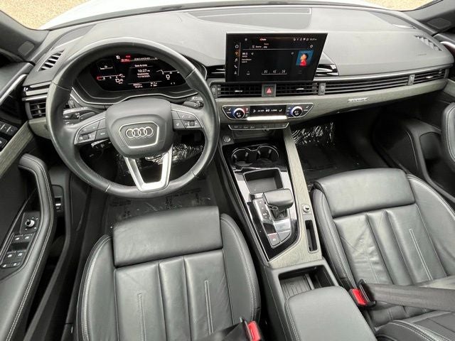 2023 Audi A4 Premium Plus 45 TFSI S line quattro S tronic