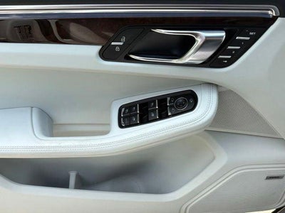 2024 Porsche Macan S