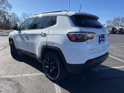 2023 Jeep Compass Latitude Lux