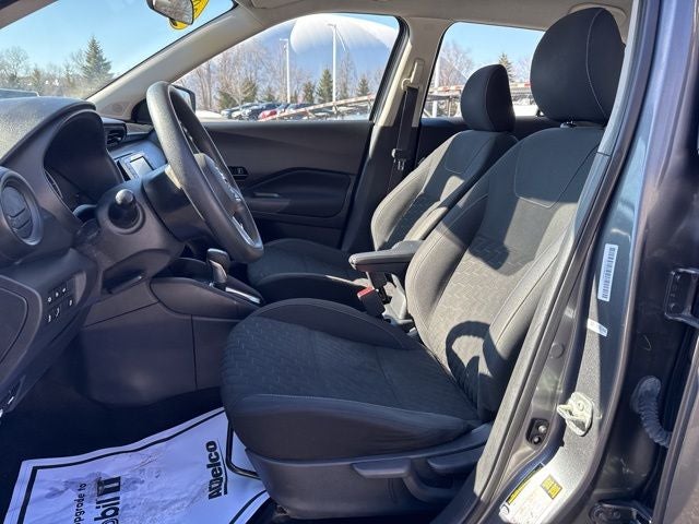 2021 Nissan Kicks S