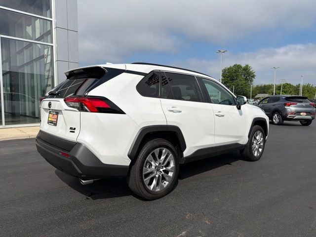 2025 Toyota RAV4 XLE Premium