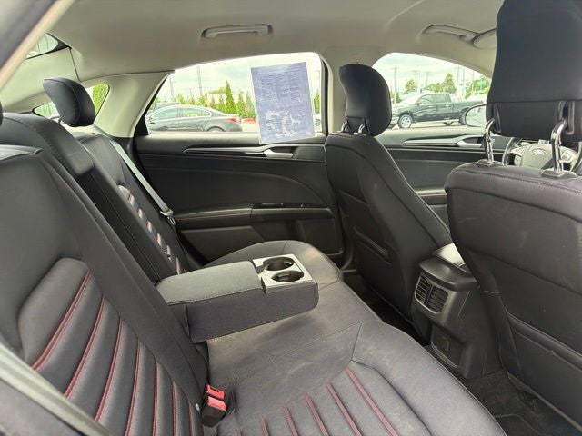 2014 Ford Fusion SE