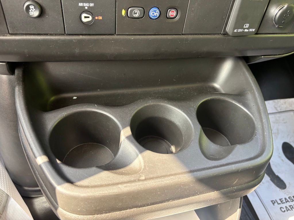 2023 Chevrolet Express 3500 LS Passenger