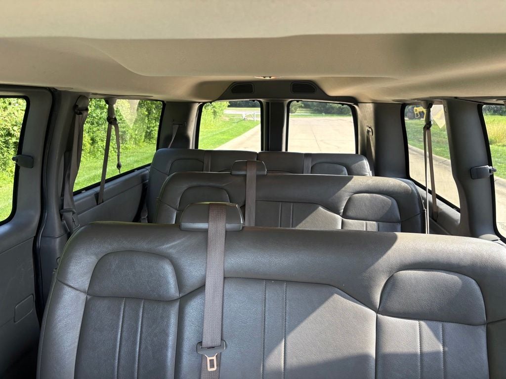 2023 Chevrolet Express 3500 LS Passenger