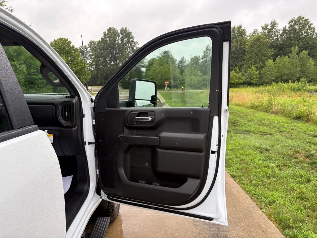 2026 Chevrolet Silverado 2500HD Custom