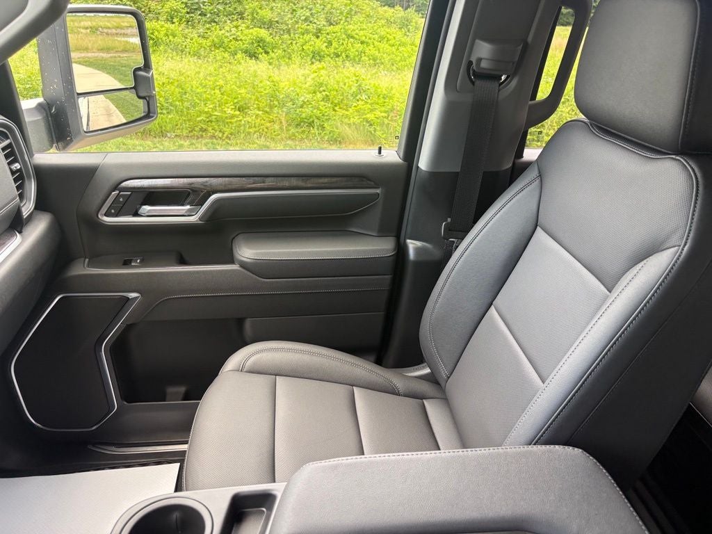 2026 Chevrolet Silverado 3500HD LTZ