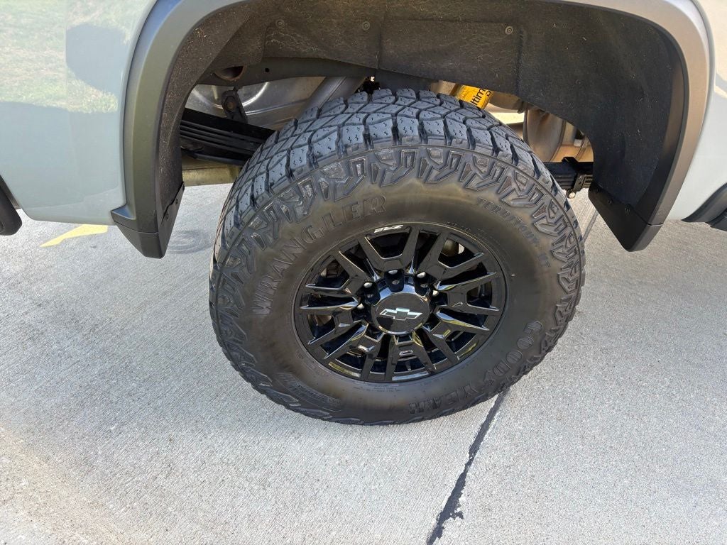 2024 Chevrolet Silverado 2500HD ZR2