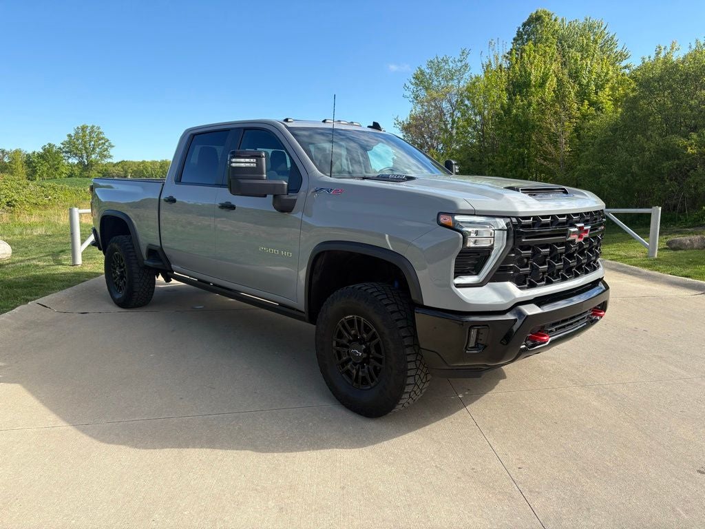 2024 Chevrolet Silverado 2500HD ZR2
