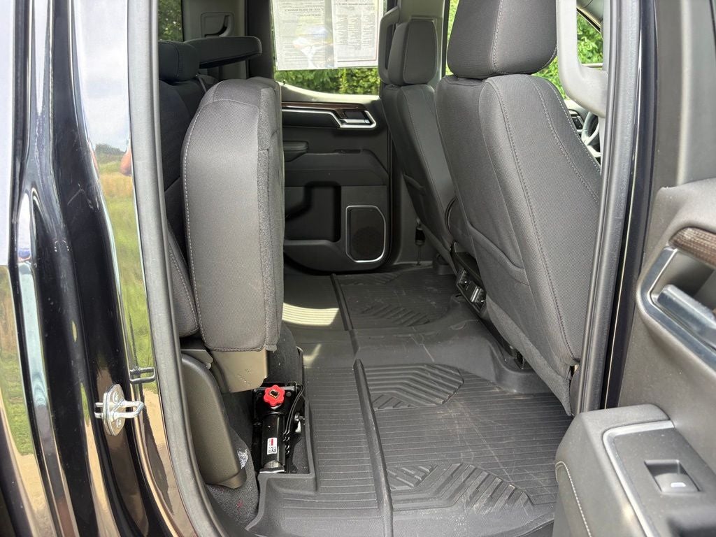 2023 Chevrolet Silverado 1500 LT LT1