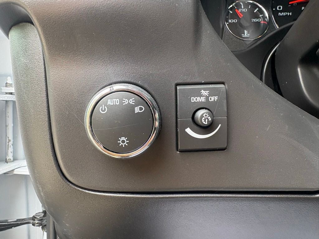 2026 Chevrolet Express 3500 Work Van Cargo
