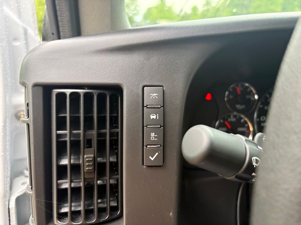 2026 Chevrolet Express 3500 Work Van Cargo