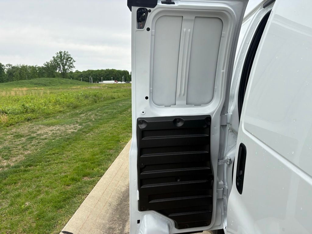 2026 Chevrolet Express 3500 Work Van Cargo