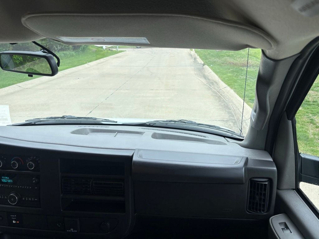 2026 Chevrolet Express 3500 Work Van Cargo