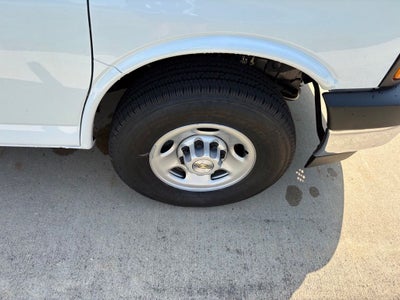 2026 Chevrolet Express 3500 Work Van Cargo