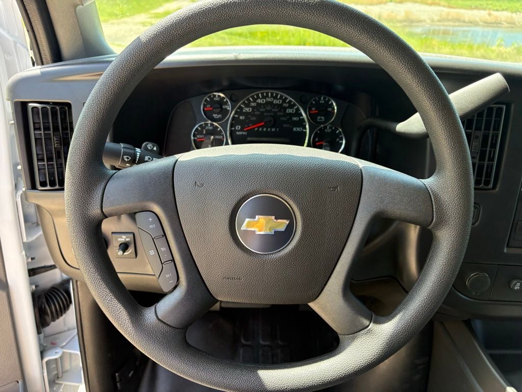 2026 Chevrolet Express 3500 Work Van Cargo