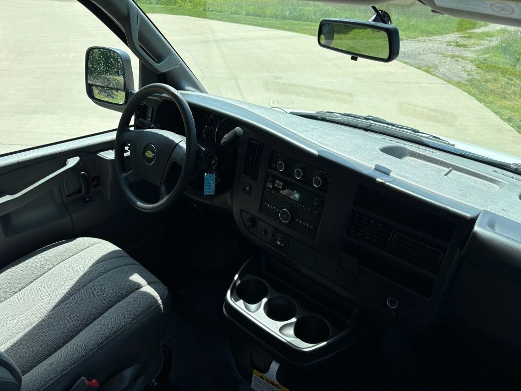 2026 Chevrolet Express 3500 Work Van Cargo