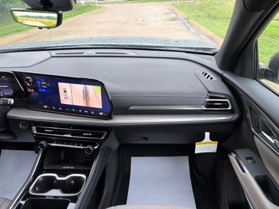 2026 Chevrolet Traverse LT 2LT