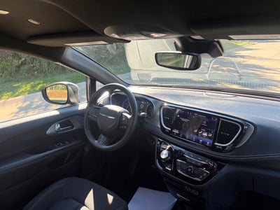 2023 Chrysler Pacifica Touring