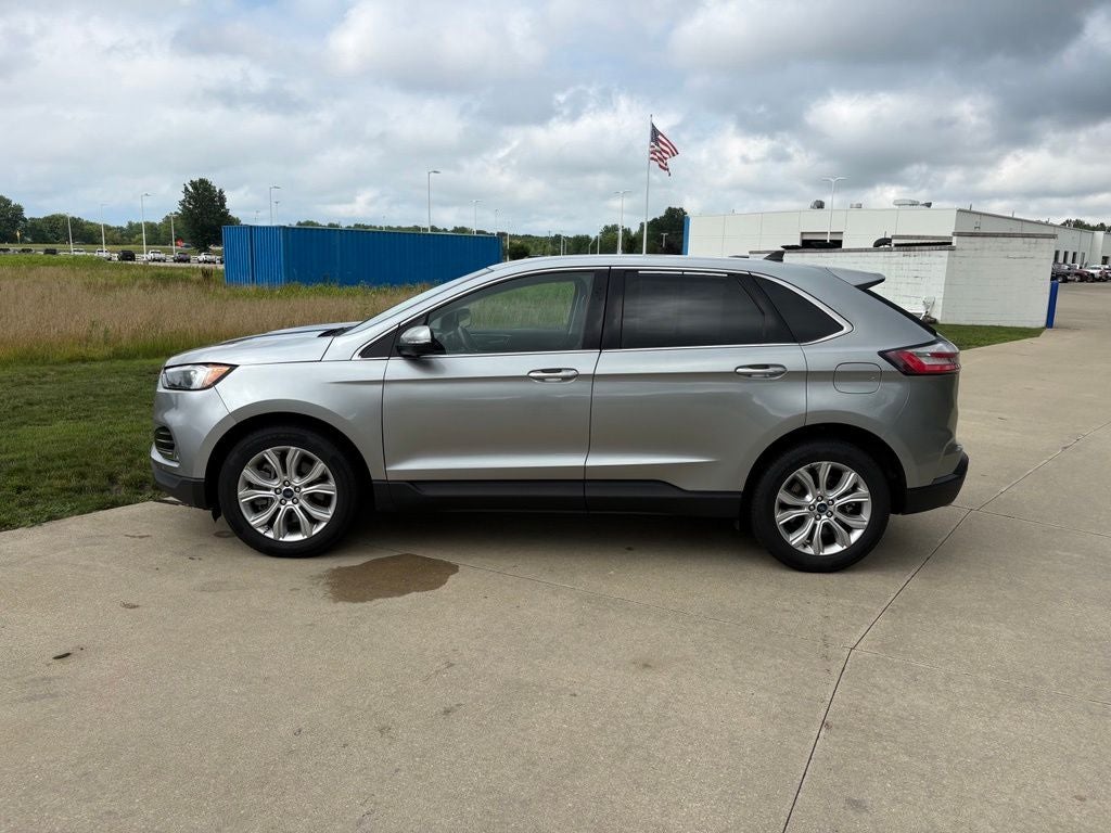 2022 Ford Edge Titanium