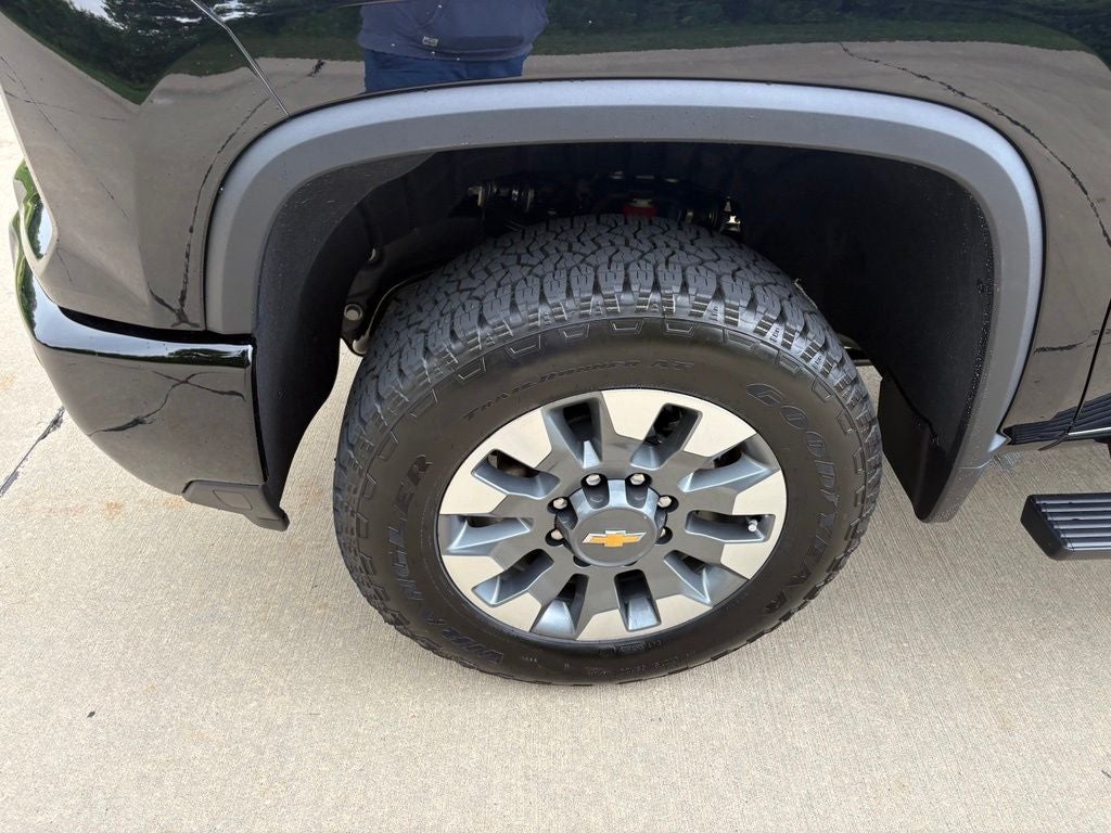 2026 Chevrolet Silverado 2500HD Custom