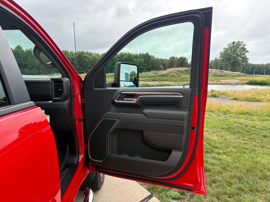 2026 Chevrolet Silverado 3500HD LT